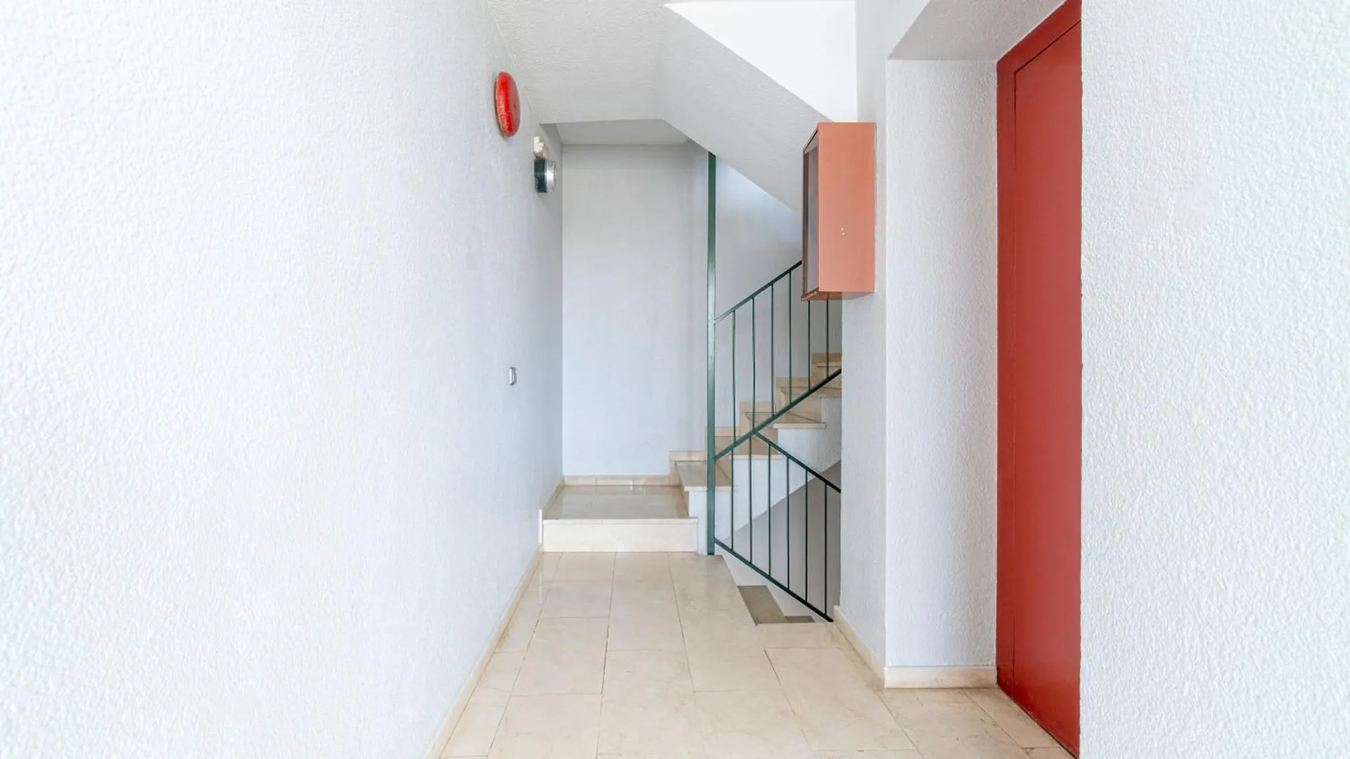 157-Empurialola-Apartamento Con Vistas Preciosas En Empuriabrava
