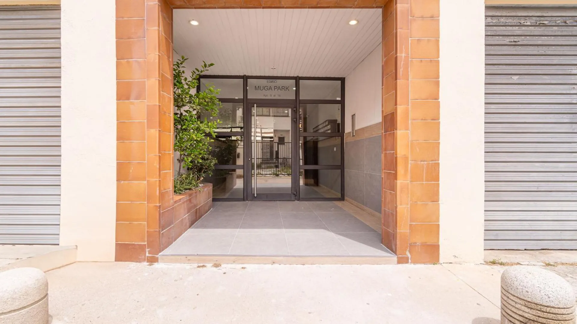 157-Empurialola-Apartamento Con Vistas Preciosas En Empuriabrava Lägenhet